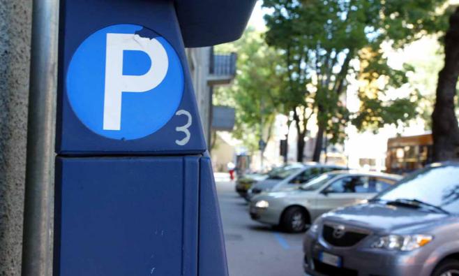 Il parcheggio tra geriatrico e blocco chirurgico all'Ospedale di Borgo Trento si farà, parola del sindaco Flavio Tosi.