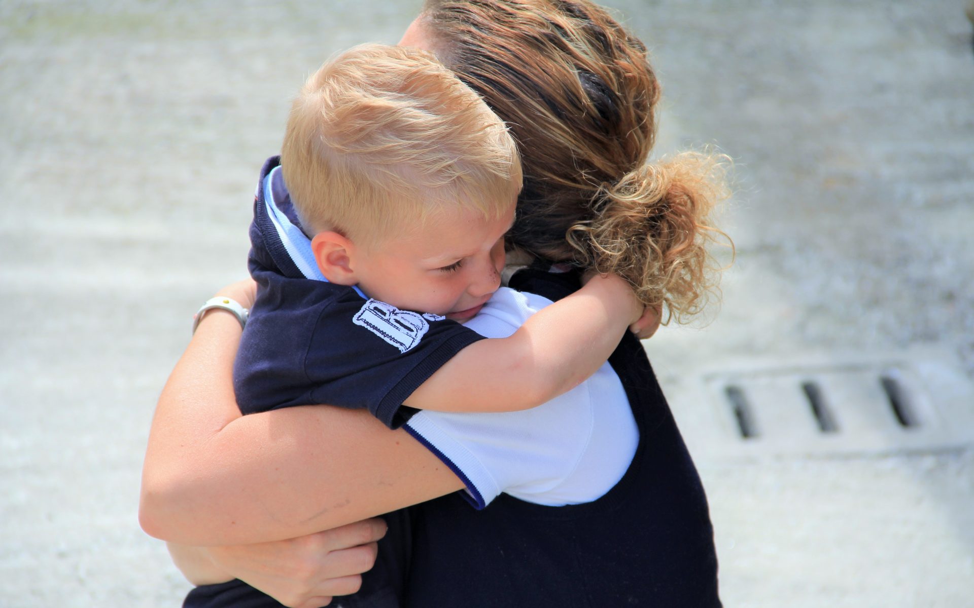 Adozioni internazionali, sostegno a distanza, progetti di cooperazione. Sono gli ambiti nei quali si muove, da vent’anni, la Nuova associazione di genitori insieme per l’adozione: Onlus che ha a cuore la solidarietà sociale. E la serenità dei bambini.