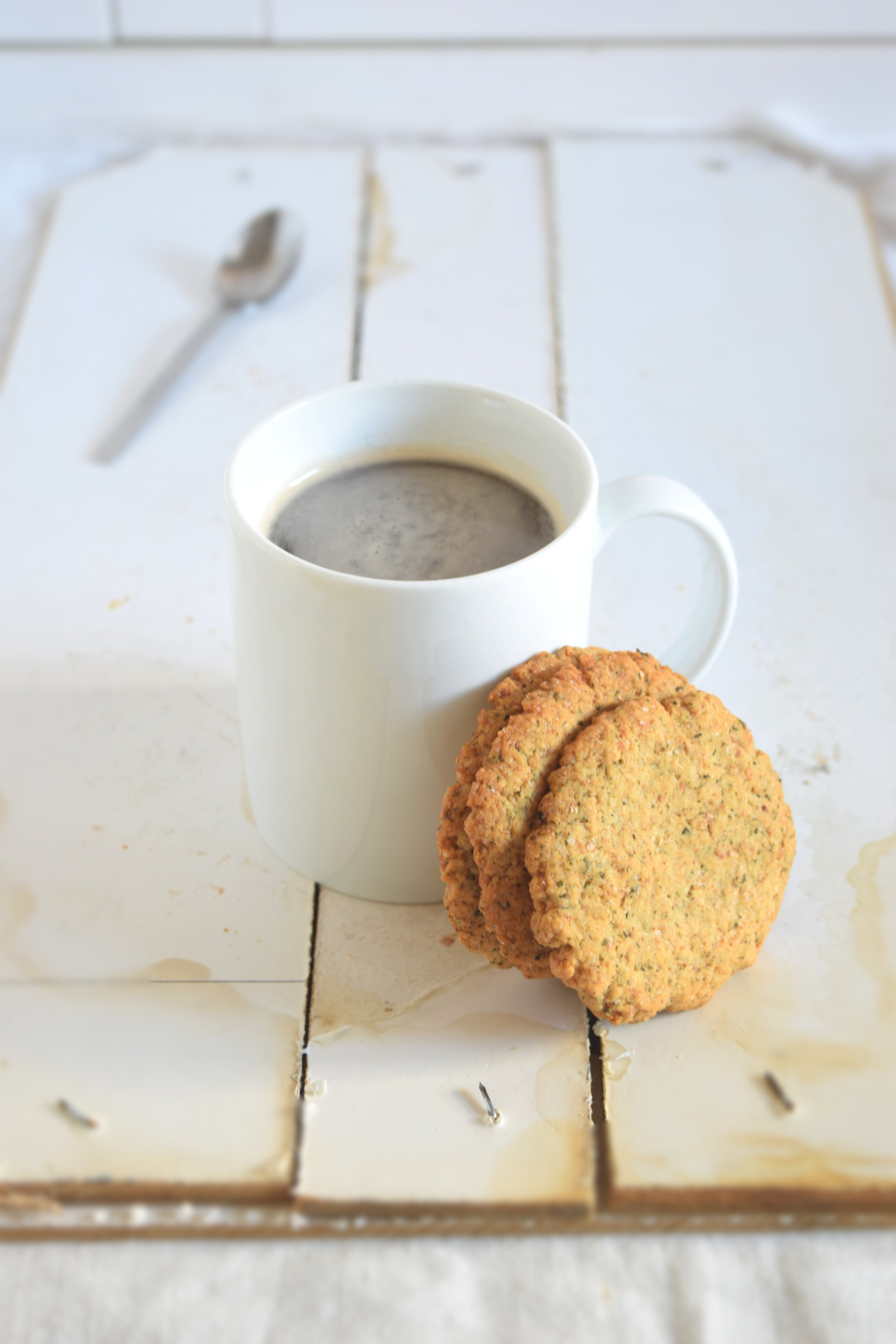 Biscotti all'erba madre della nonna