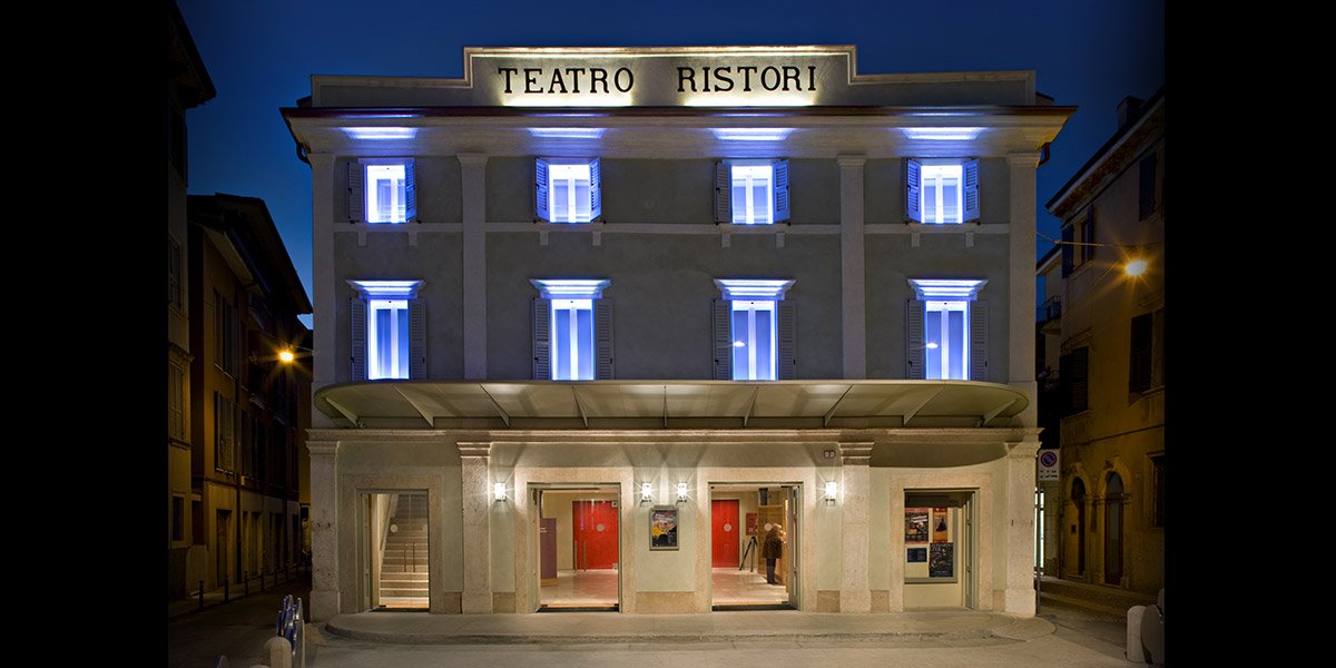 teatro ristori