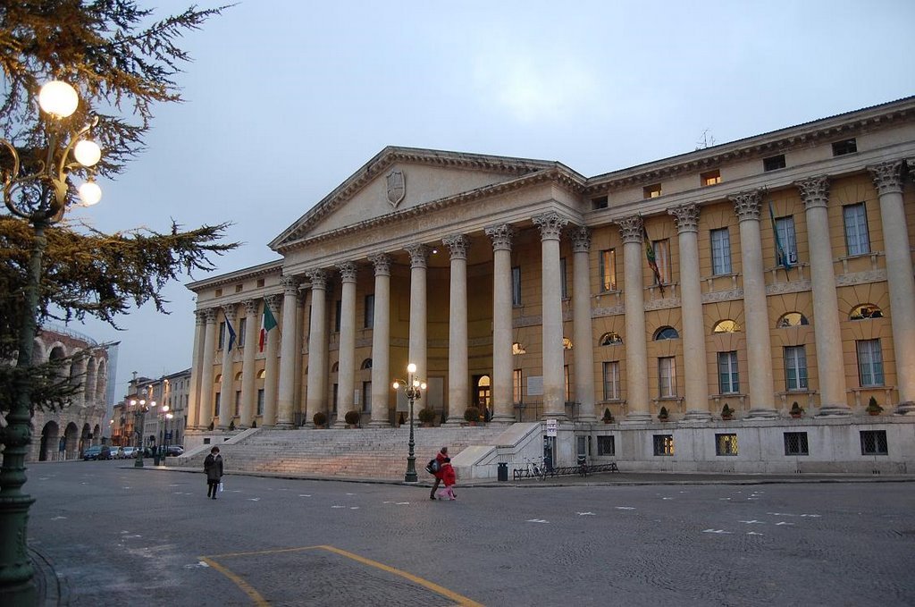 palazzo barbieri comune di verona cedute quote di a4 holding