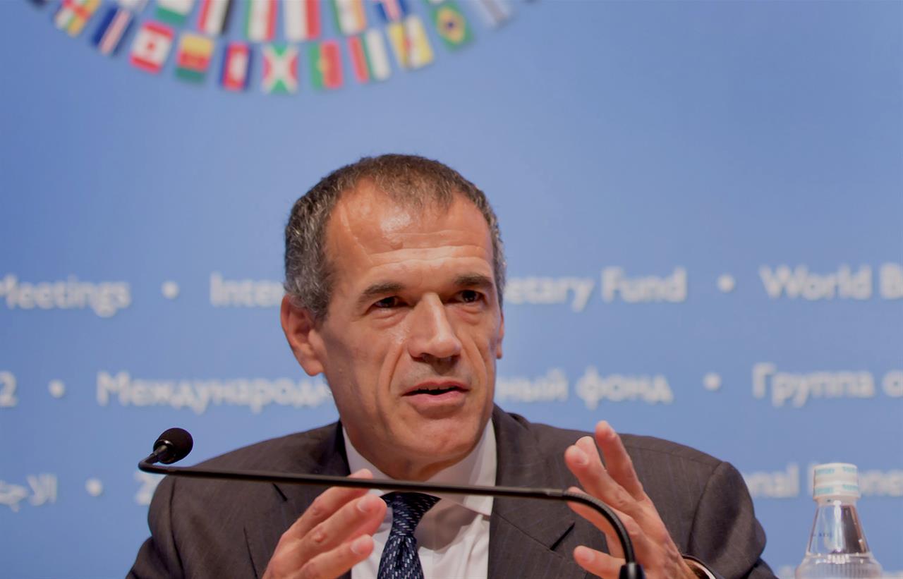 L'economista Carlo Cottarelli.