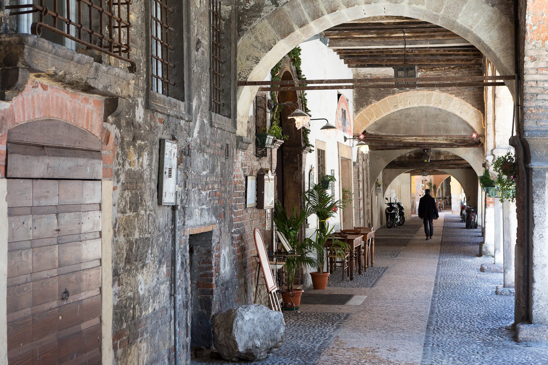 via Sottoriva riqualificazione centro storico Verona