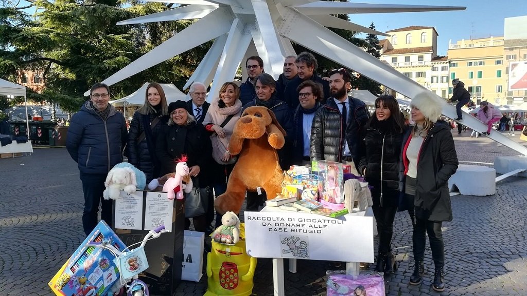 Raccolta giocattoli Battiti per Verona