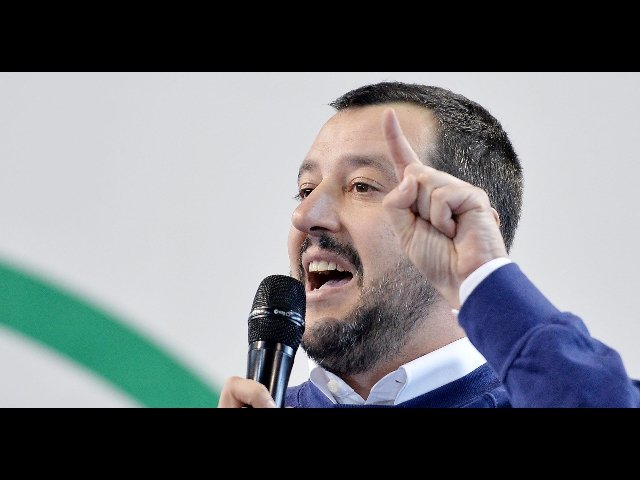 Matteo Salvini vilipendio