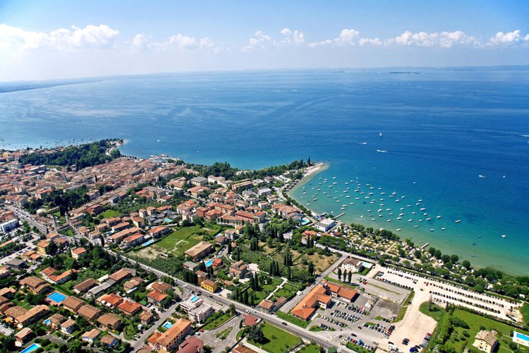 Bardolino_panorama_101217034051