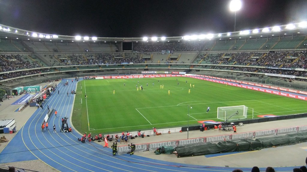 Bentegodi verona hellas