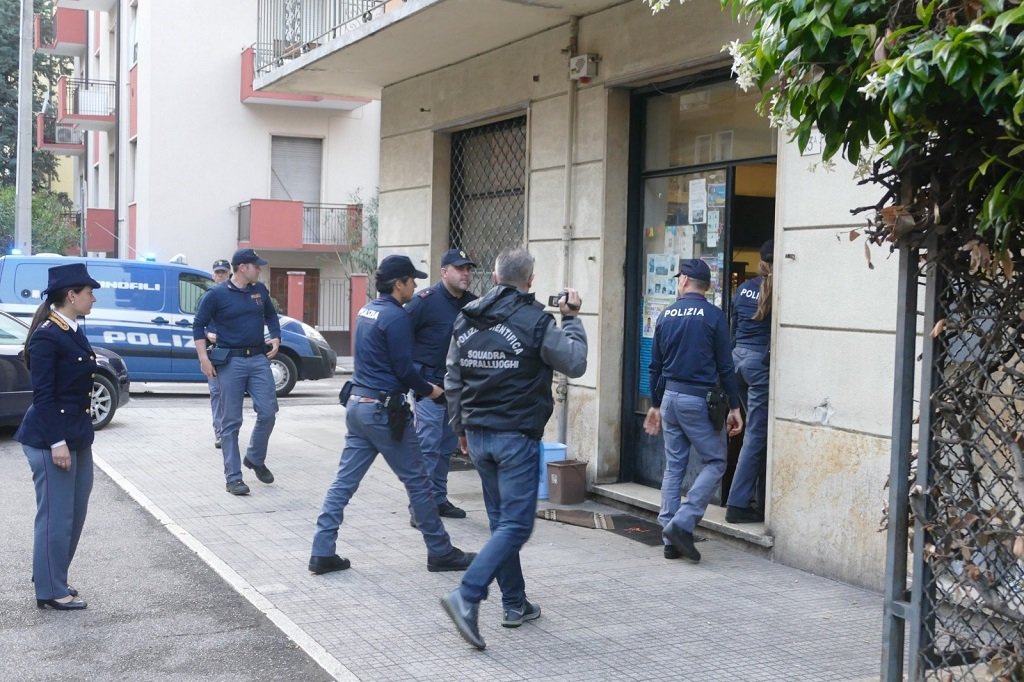 Golosine African Store Polizia