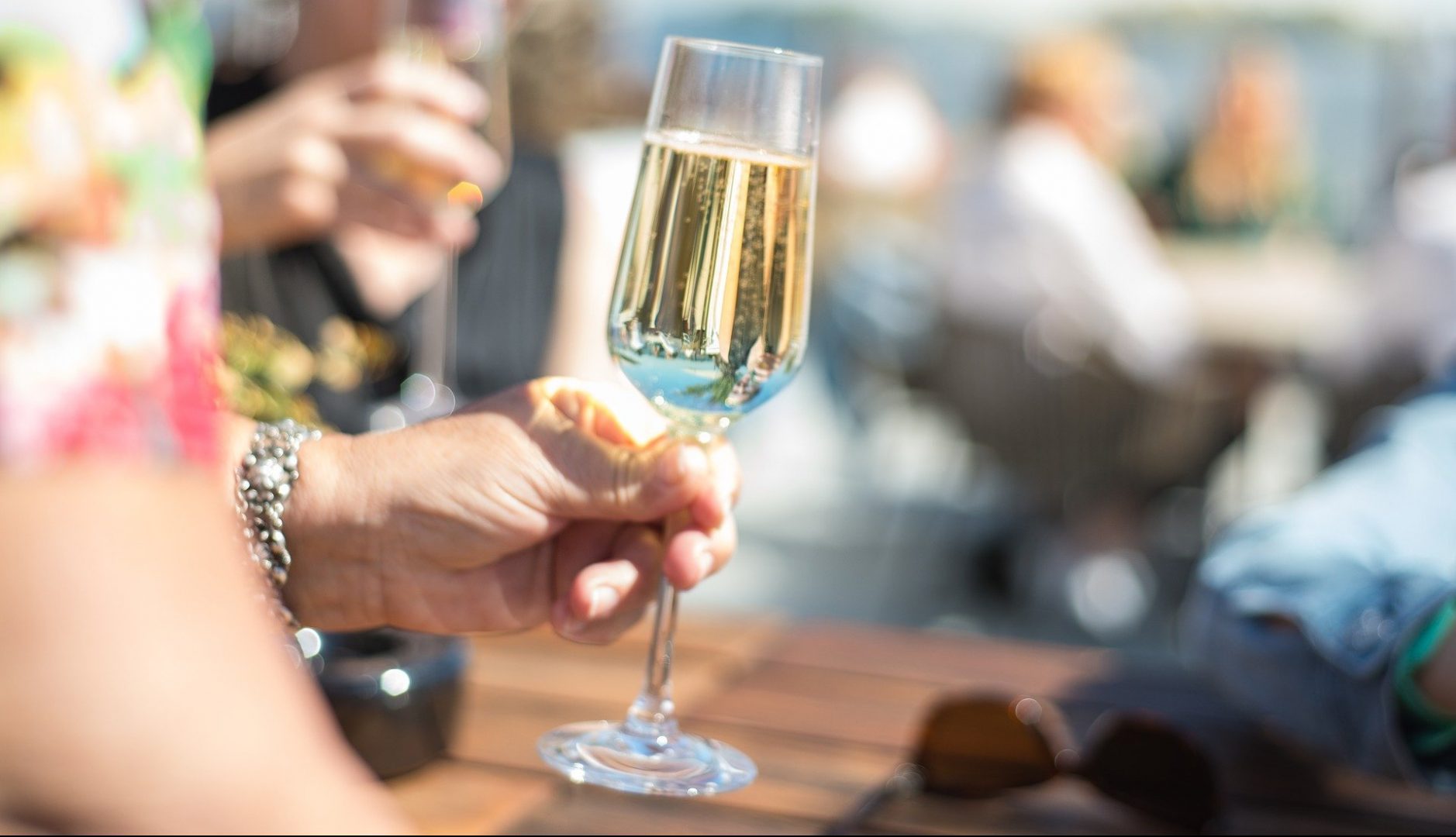 vino bianco cantine festa