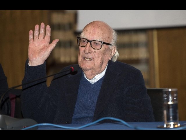 Andrea Camilleri ricoverato