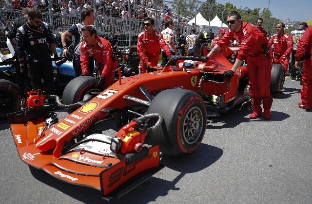 Penalità a Vettel Sebastian