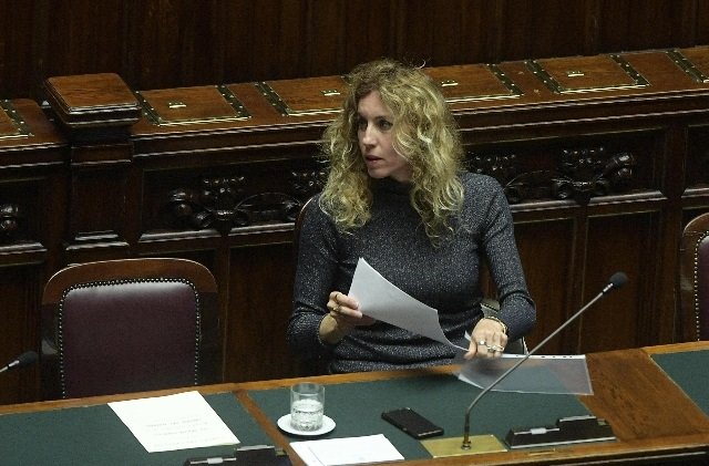 autonomia Erika Stefani