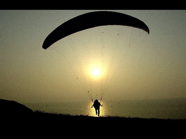 incidente parapendio lecco