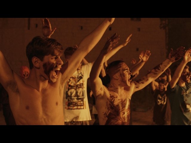 la paranza dei bambini in 20 Paesi