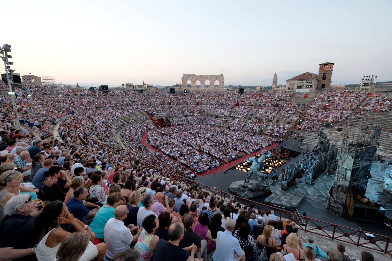 arena opera festival