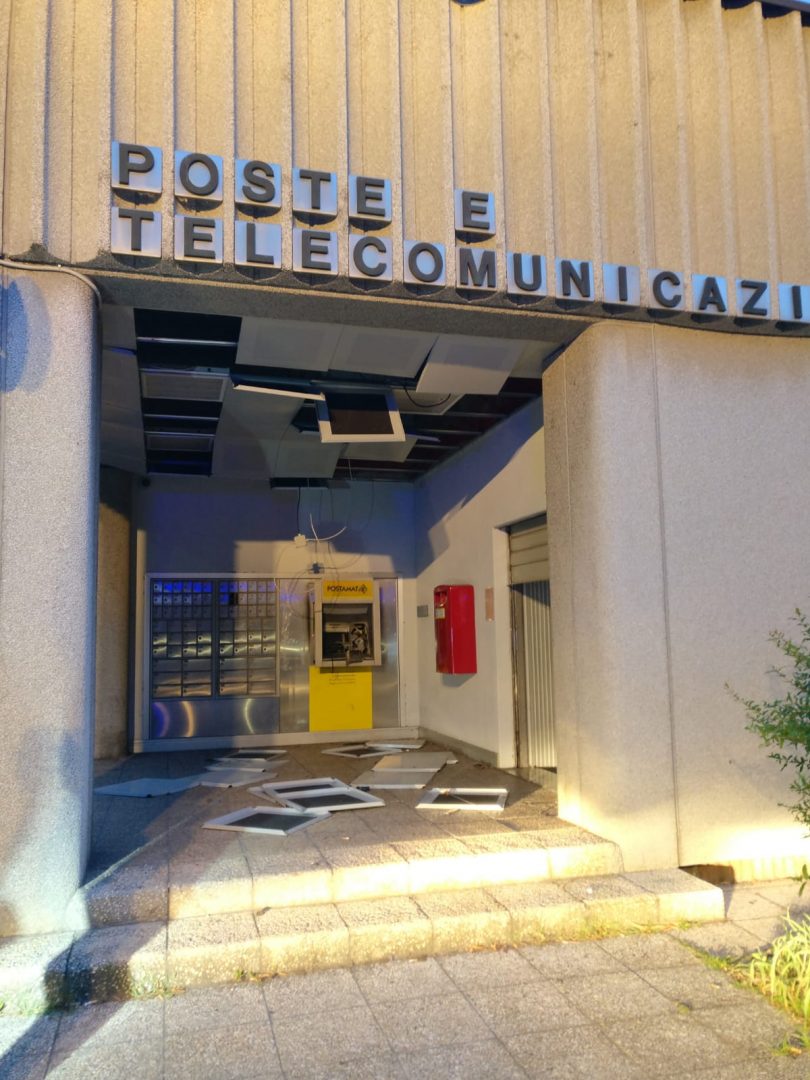 esplosione posta Isola della Scala