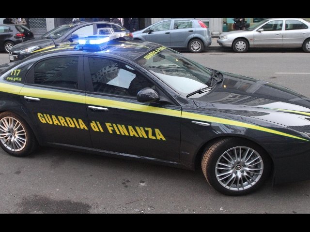 frode informatica varese