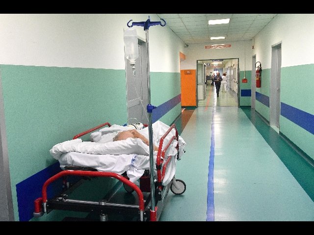 tentato omicidio verona chitarra