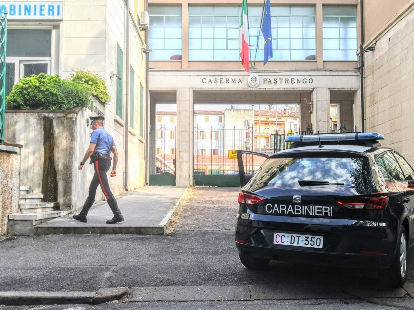 carabinieri false generalità