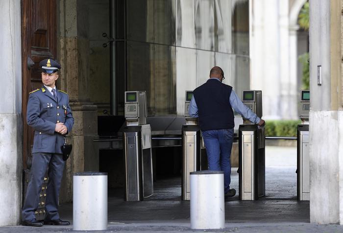 quota 100 dipendenti