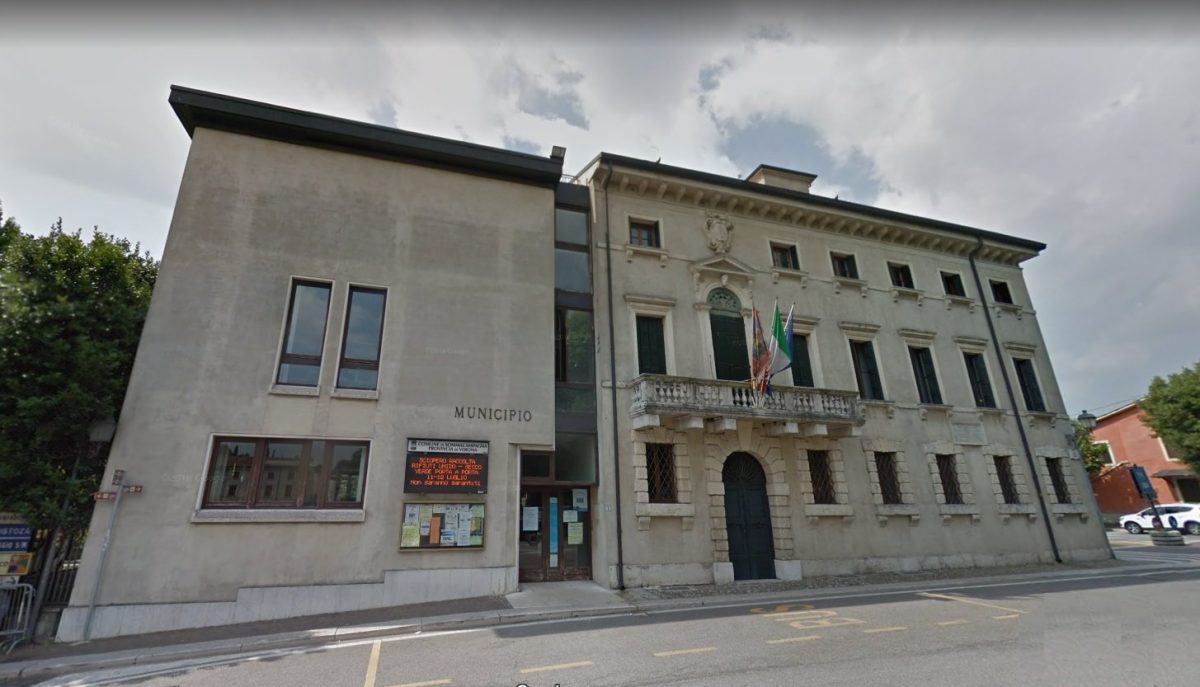 Municipio Sommacampagna divieto alcolici
