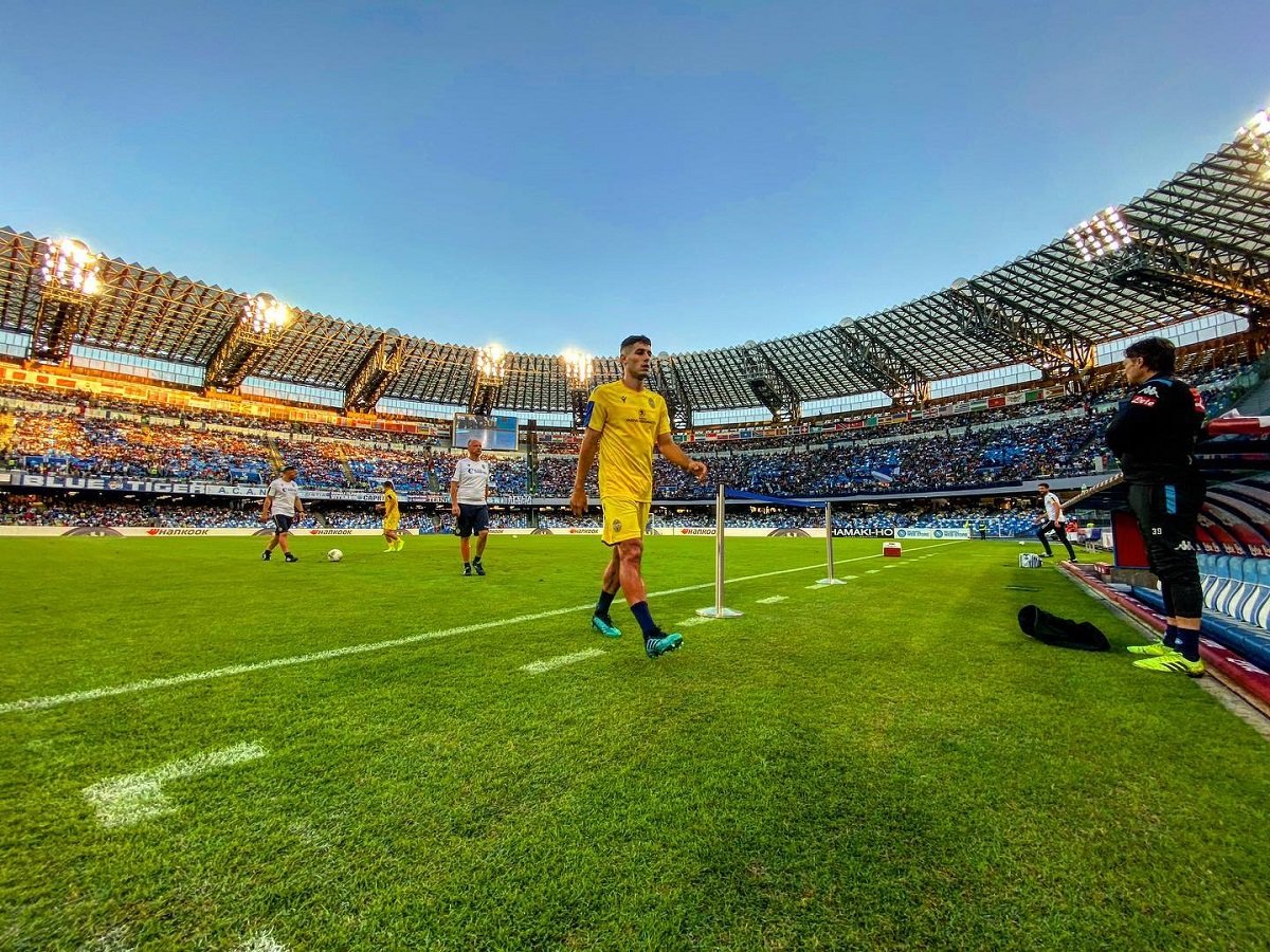 napoli verona milik san paolo