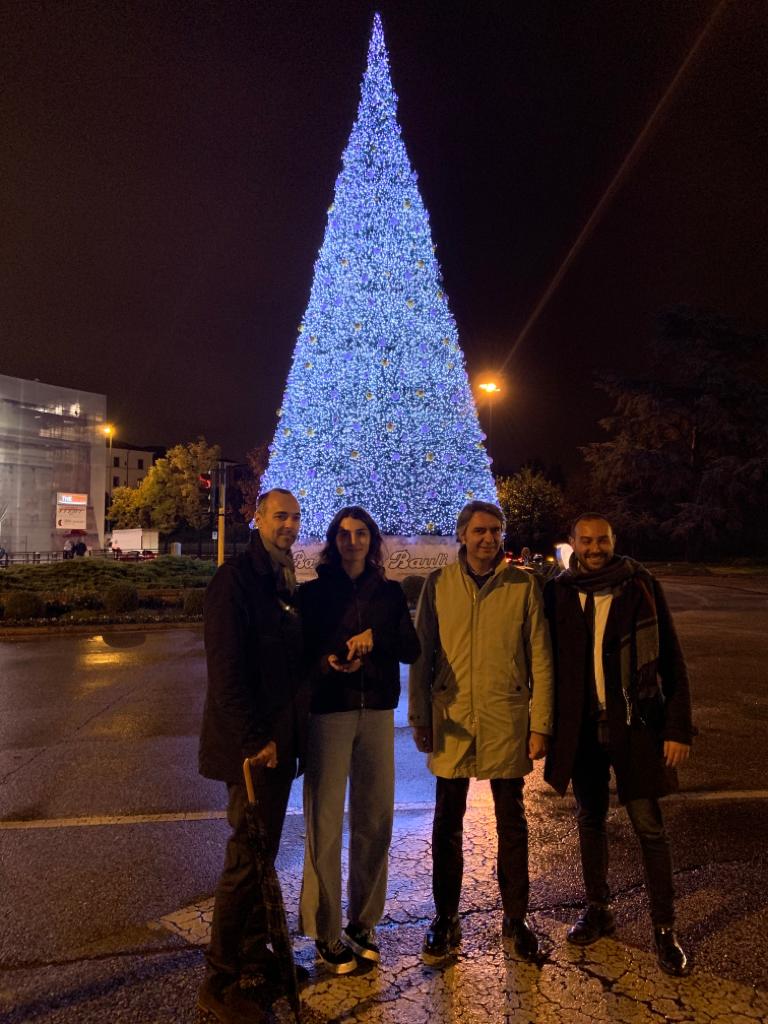 albero di natale bauli porta nuova