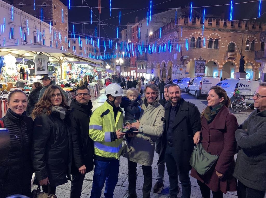 Luminarie luci natalizie verona