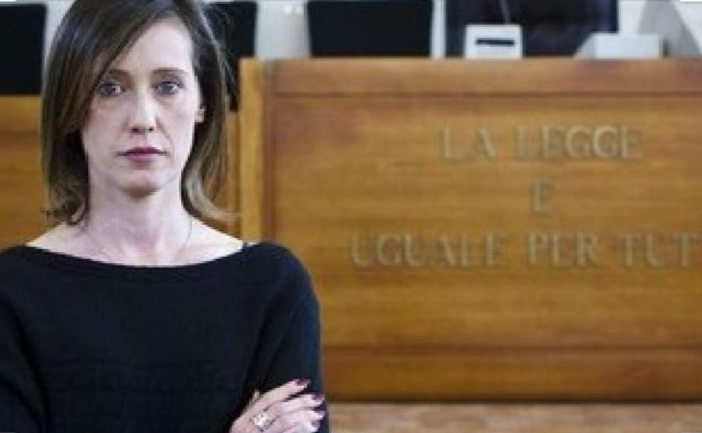ilaria cucchi querela salvini