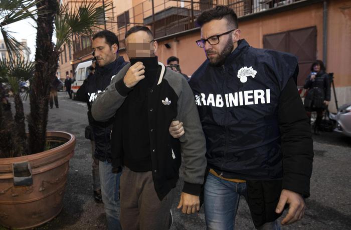 Omicidio Sacchi: 5 misure cautelari, anche Anastasia