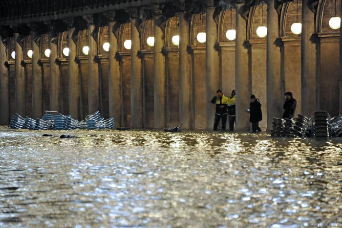 venezia sott'acqua alta marea
