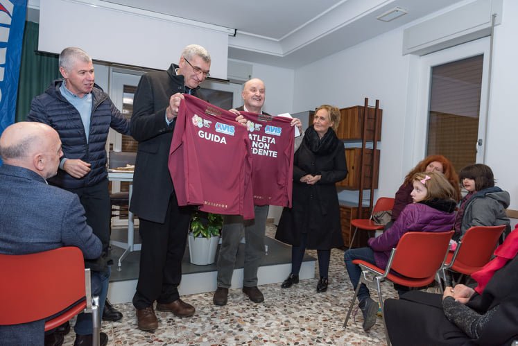 AVIS soave rosae vitae 2019 pet therapy