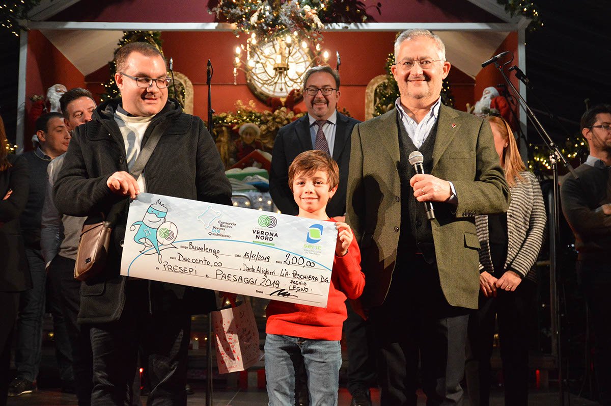 Premio mostra presepi materiale riciclato