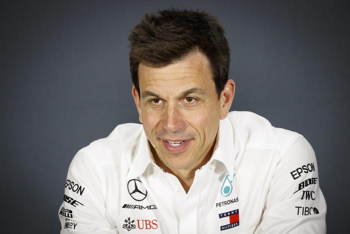 toto wolff mercedes f1 ferrari