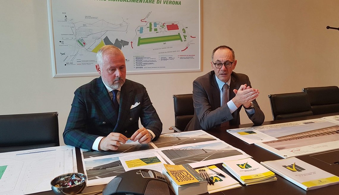 Il presidente di Verona Mercato Andrea Sardelli e il direttore Paolo Merci