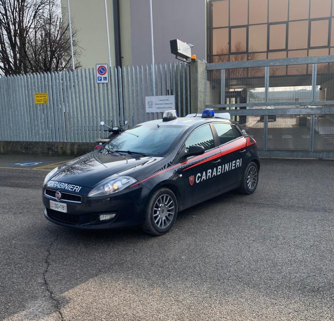 Carabinieri furto auto legnago