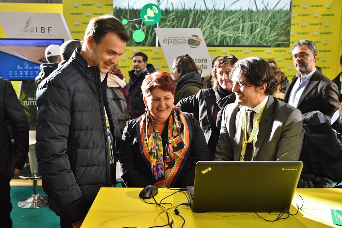 Ettore Prandini - Teresa Bellanova - Coldiretti - agricoltura 4.0
