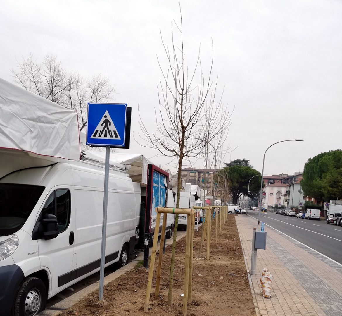 Lavori opera filovia filobus via Frà Giocondo (1)