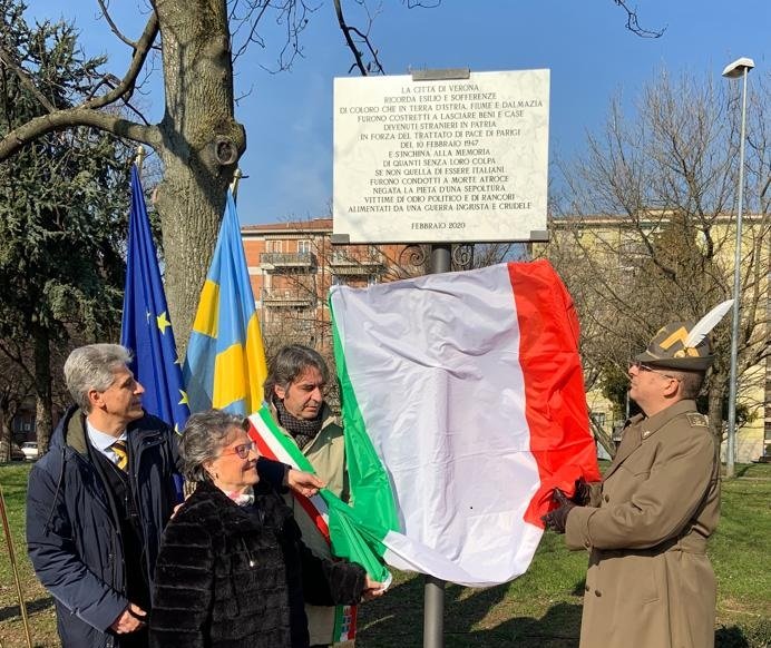 Giorno del ricordo santa lucia targa