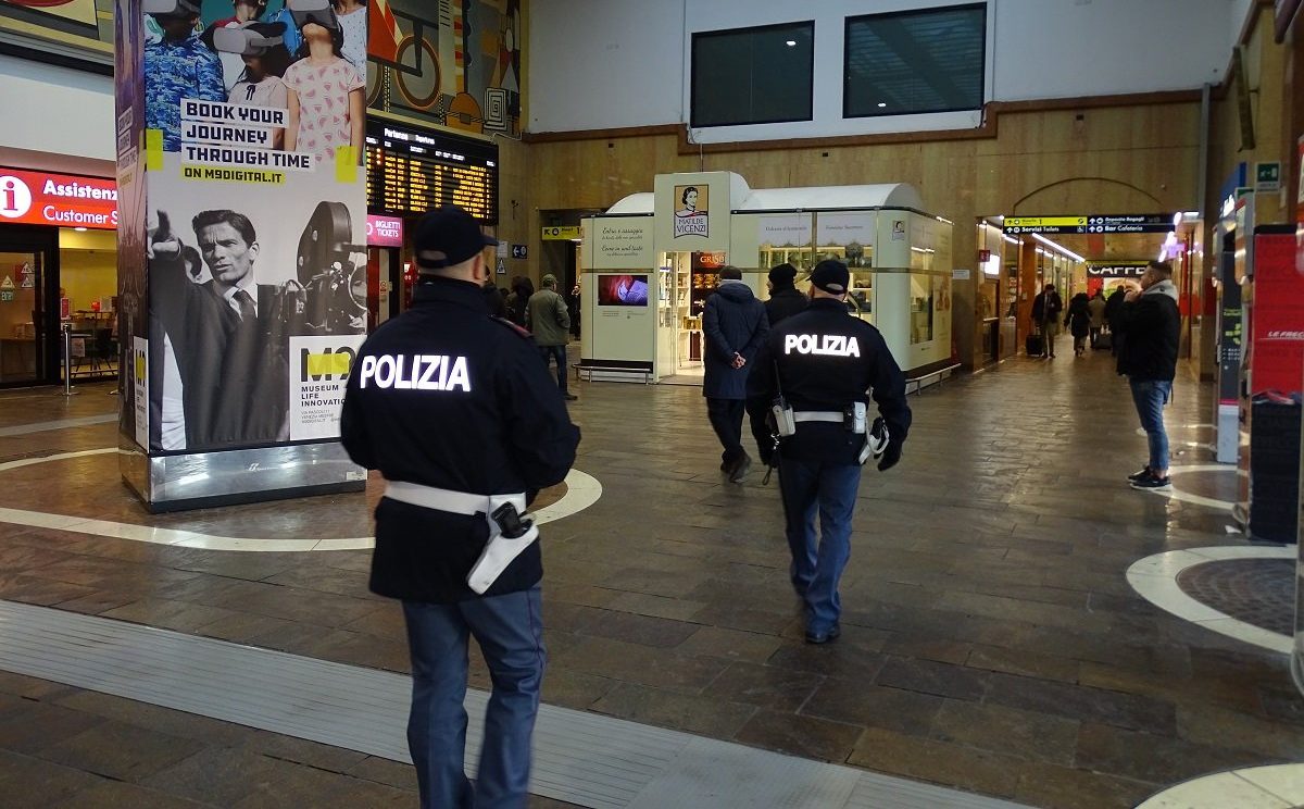 polfer stazione ferroviaria di verona porta nuova ricercato in tutta europa