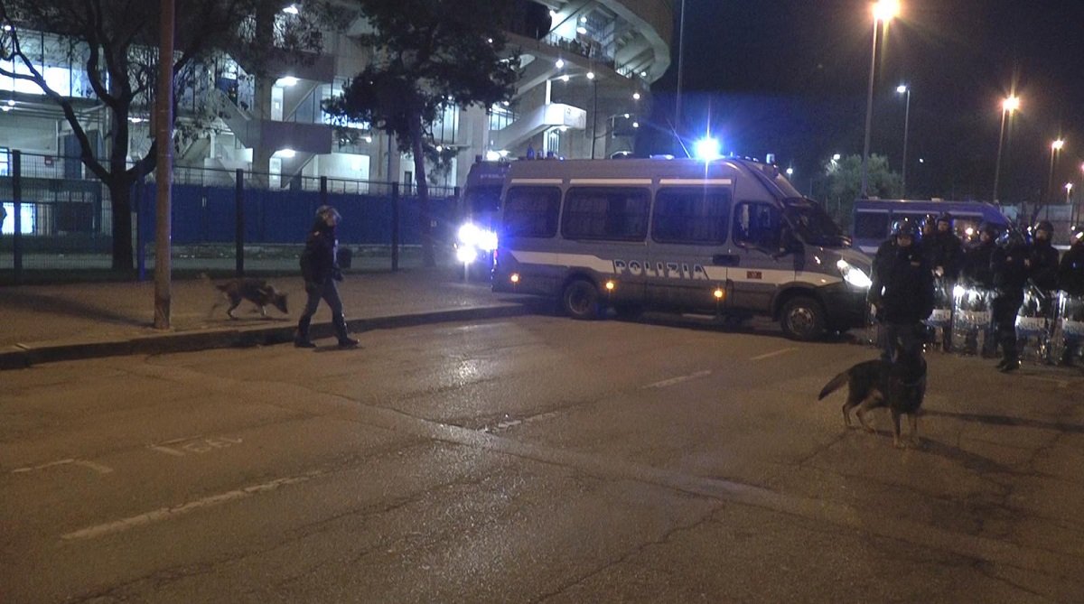 daspo hellas foggia scontri polizia 11 maggio 2019