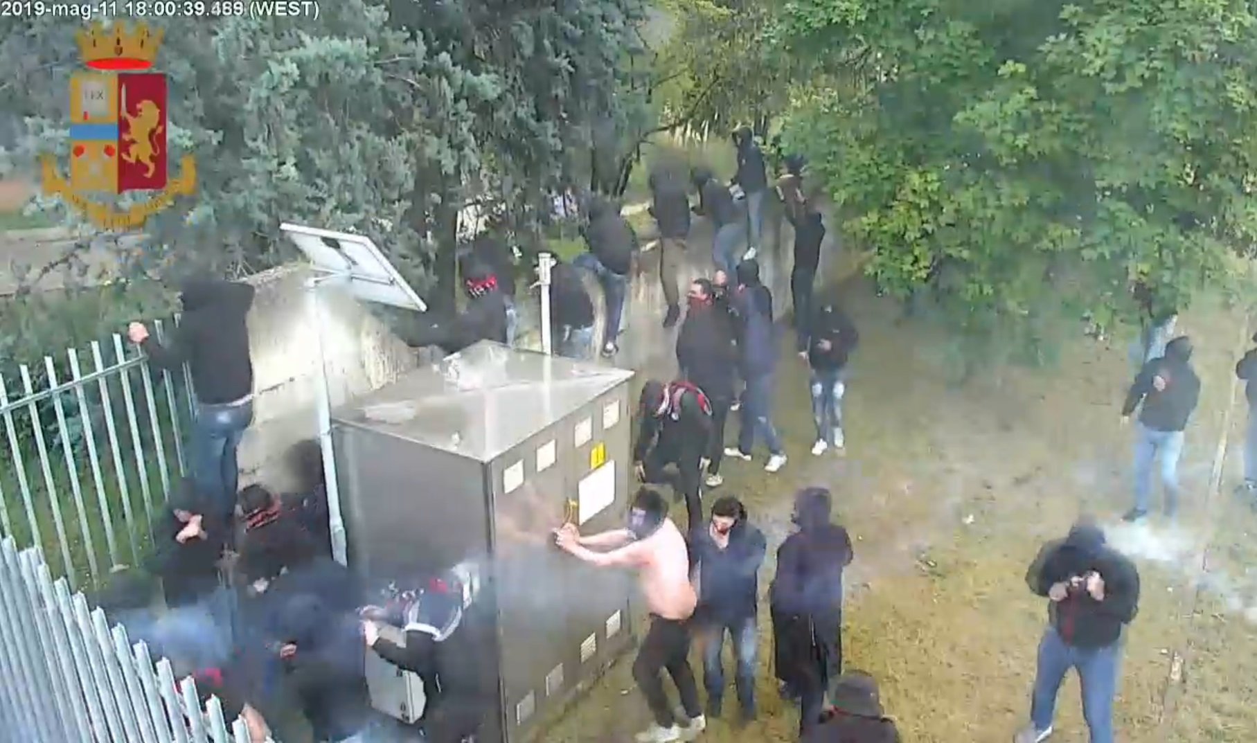 daspo hellas foggia scontri polizia 11 maggio 2019