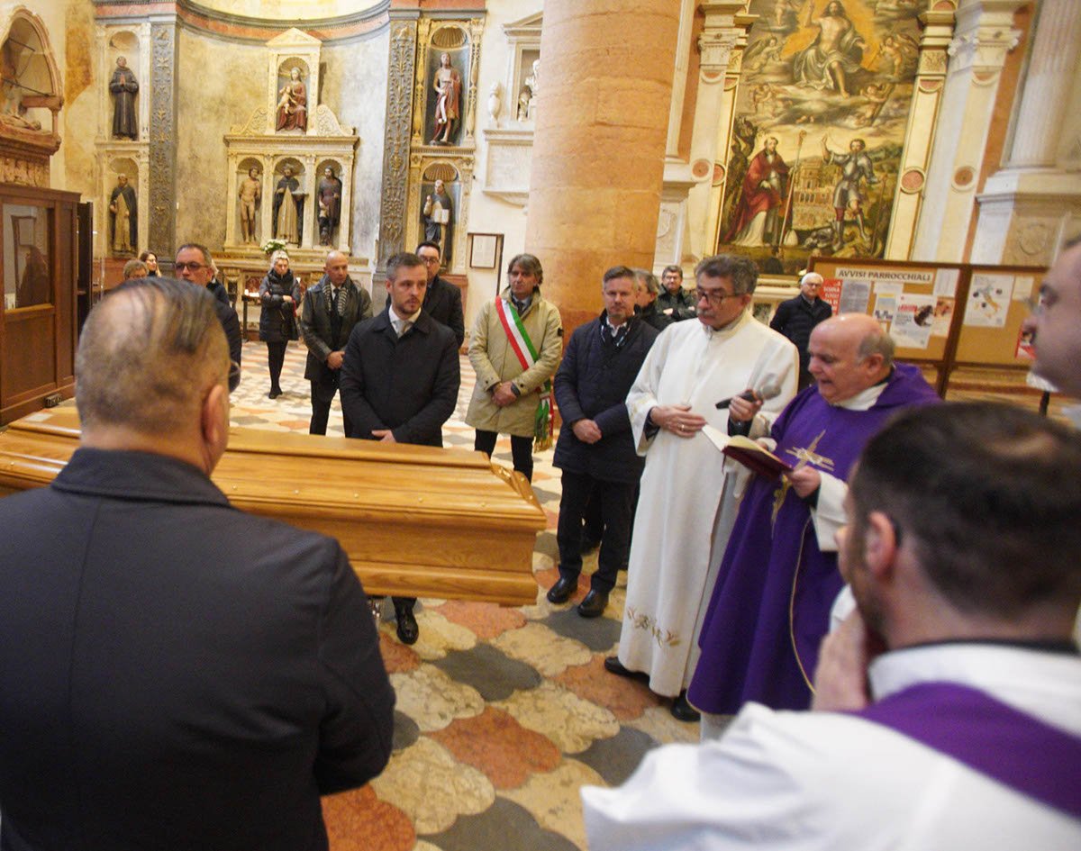 funerale monsignor adriano vincenzi