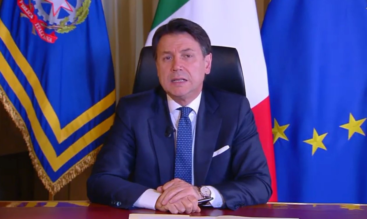 Giuseppe Conte cura-italia