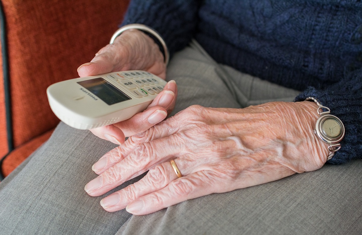 soli a casa se vuoi parlare io ti ascolto ulss 9 persone sole