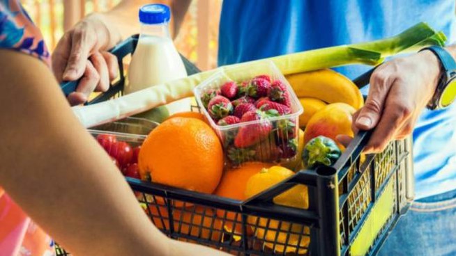 spesa supermercato ipermercato mercato frutta verdura