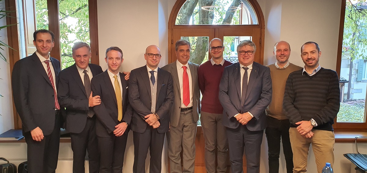 The Business Game - Phoenix Capital - U-Start