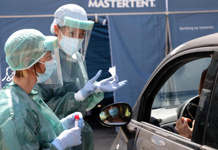 coronavirus contagio tamponi veneto