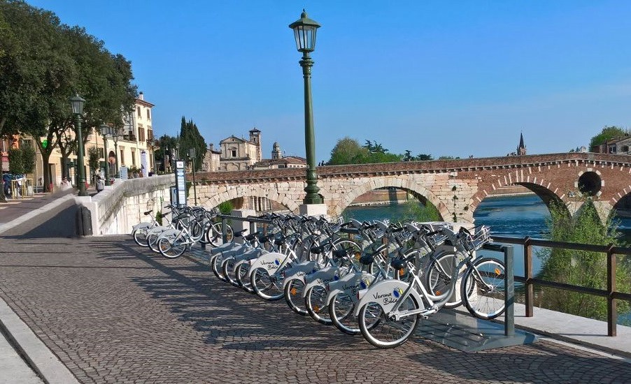 Verona bike sharing biciclette