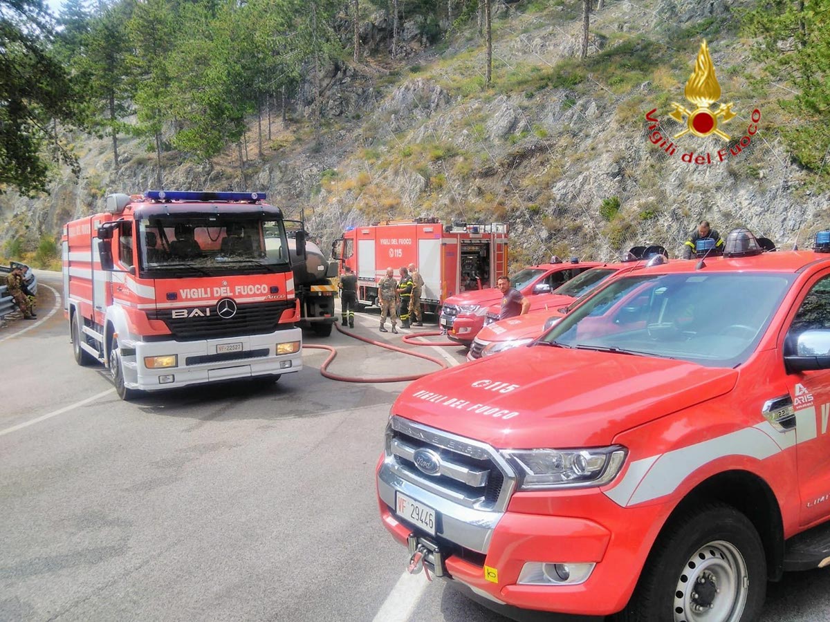 Vigili del Fuoco - squadra antincendio boschivo L'Aquila